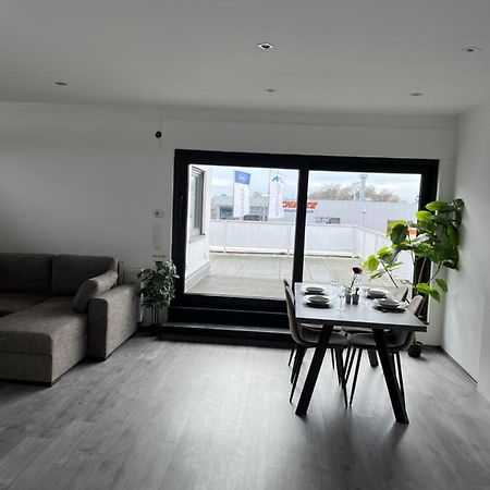 Messewohnung/Ferienwohnung Colonia Exterior foto